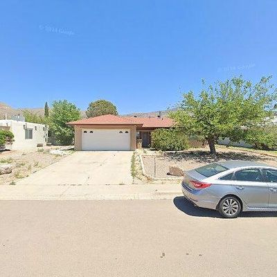 1705 Buena Vista Ct, Alamogordo, NM 88310