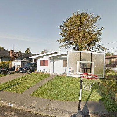 1706 Linton Ave, Eureka, CA 95501