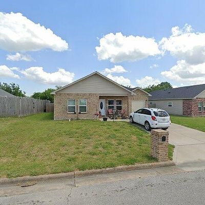 1707 Manor Garden Curv, Greenville, TX 75401