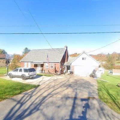 171 Hillview Manor Rd, Leechburg, PA 15656