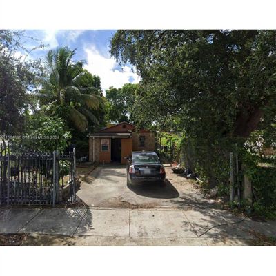 1710 Nw 94 Th St, Miami, FL 33147