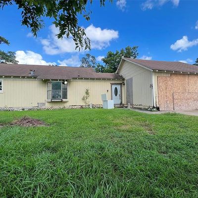 17102 River Rd, Channelview, TX 77530