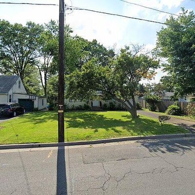 1712 Kenyon Ave, South Plainfield, NJ 07080