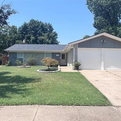 1716 Barron Ln, Fort Worth, TX 76112