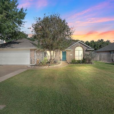 1719 Starling Dr, College Station, TX 77845