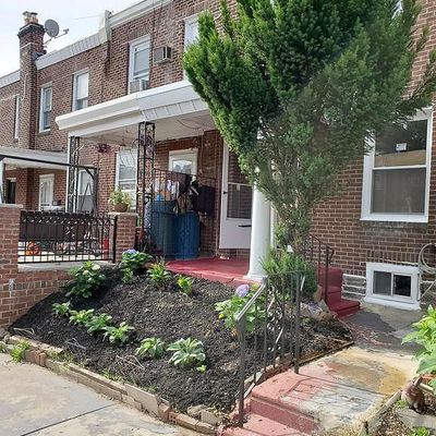 172 Rosemar St, Philadelphia, PA 19120