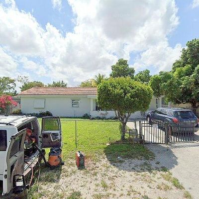 1721 N Cypress Rd, Pompano Beach, FL 33060