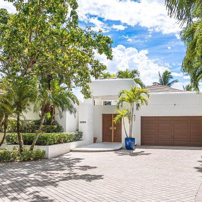 17211 Coral Cove Way, Boca Raton, FL 33496