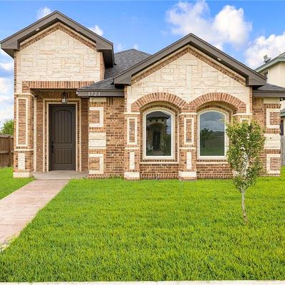 1723 Leann Rimes Road, Edinburg, TX 78542