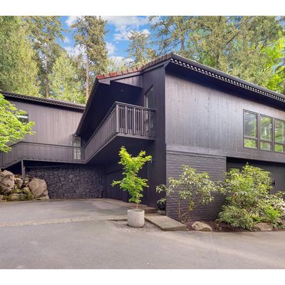 17288 Blue Heron Rd, Lake Oswego, OR 97034