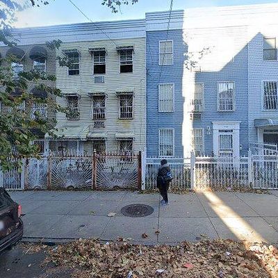 1737 Popham Ave, Bronx, NY 10453