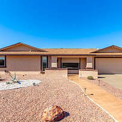 17402 N 98 Th Ave, Sun City, AZ 85373