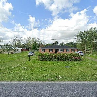 1742 Declouet Hwy # 1740, Breaux Bridge, LA 70517