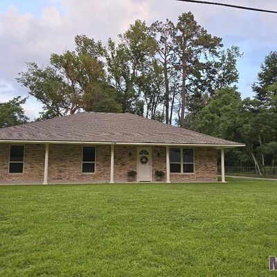 17422 Abundance Dr, Greenwell Springs, LA 70739