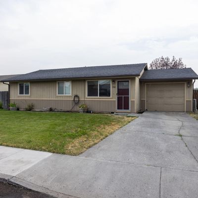 1748 Sw 35 Th St, Redmond, OR 97756