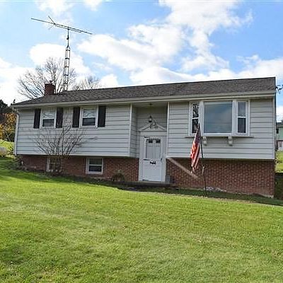 1554 Locust Grove Rd, Manheim, PA 17545