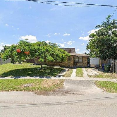 1561 Sw 23 Rd Ave, Fort Lauderdale, FL 33312