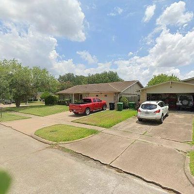 15711 Danford Dr, Houston, TX 77053