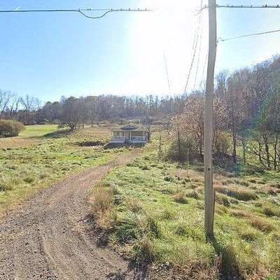 16 Deer Run Ln, Coal Center, PA 15423