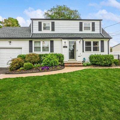 16 Leeds Dr, South Plainfield, NJ 07080