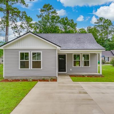 16 Menomini Street, Crawfordville, FL 32327