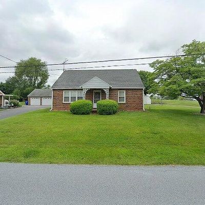 16 Pine St, Jacobus, PA 17407