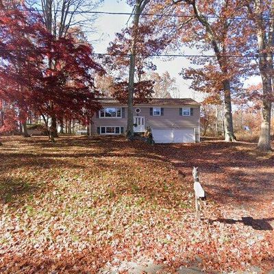 16 Valley View Rd, Brookfield, CT 06804