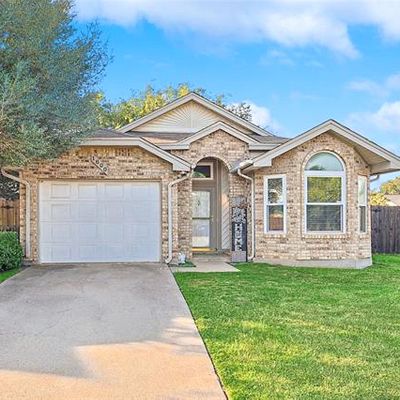 1600 Yorkshire St, Fort Worth, TX 76134