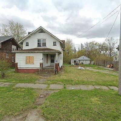 1602 Annesley St, Saginaw, MI 48601