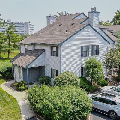 1602 Woodbridge Commons Way, Iselin, NJ 08830