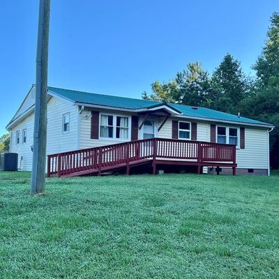 1605 Forest Rd, Warsaw, VA 22572