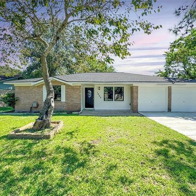 1609 3 Rd St, League City, TX 77573