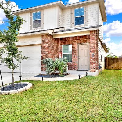 161 Middle Green Loop, Floresville, TX 78114