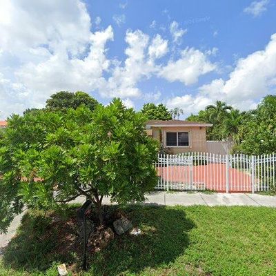 161 W 30 Th St, Hialeah, FL 33012