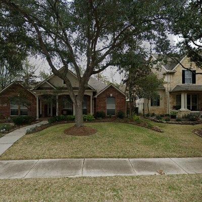 16106 Ashvale Dr, Tomball, TX 77377