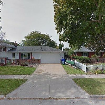 1611 N Eugene St, Appleton, WI 54914