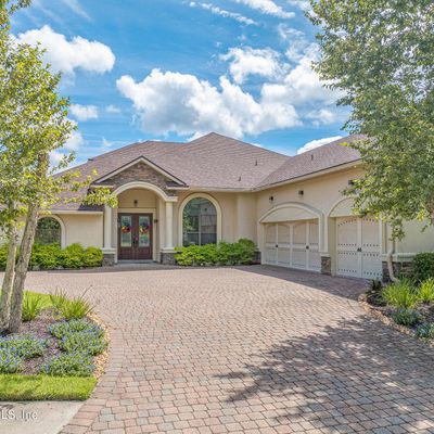 1613 Fairway Ridge Dr, Fleming Island, FL 32003