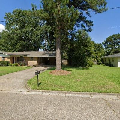 1616 Orchard Dr, Columbia, MS 39429