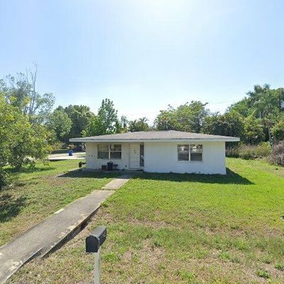 1623 Verona Dr, North Fort Myers, FL 33903