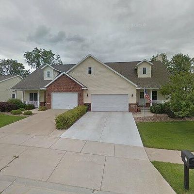 1626 Pine Ridge Dr, Onalaska, WI 54650