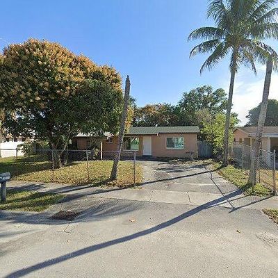 1860 Nw 36 Th Ter, Lauderhill, FL 33311