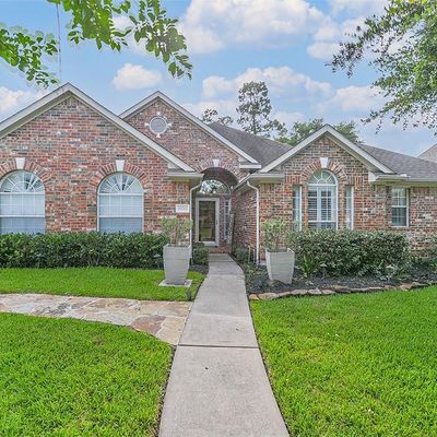 18703 Aquatic Dr, Humble, TX 77346