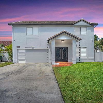 18790 Nw 79 Th Pl, Hialeah, FL 33015