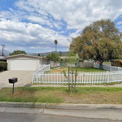 18817 E Linfield St, Azusa, CA 91702