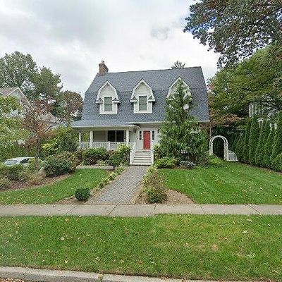 189 Park Ave, Leonia, NJ 07605