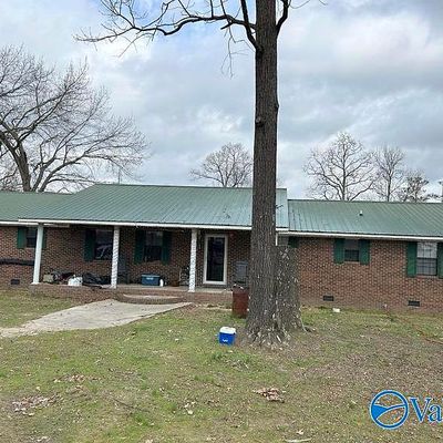 1894 County Road 76, Fyffe, AL 35971