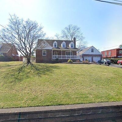 19 Fairfield Rd, Somerset, NJ 08873