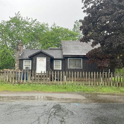 19 Indiana Ave, Queensbury, NY 12804