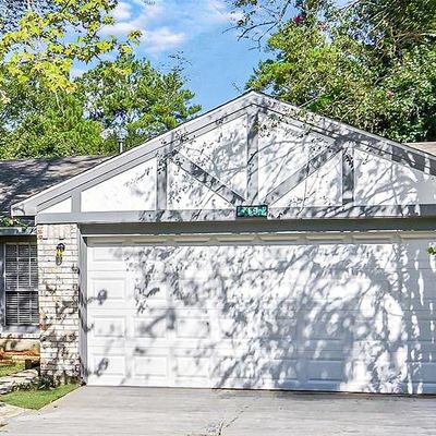 19 N Wavy Oak Cir, Spring, TX 77381