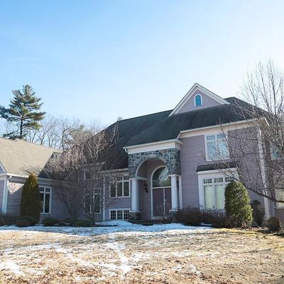 19 Tarbox Ln, North Reading, MA 01864